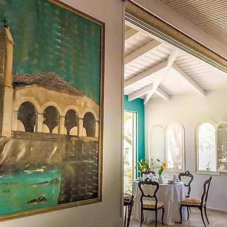 Mimoza Hotel 4*