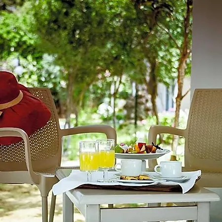 Hotel Mimoza 4*