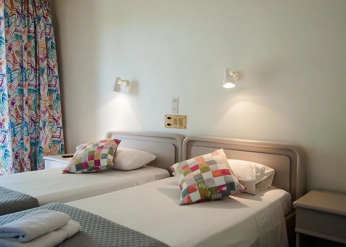 Hotel Mimoza Argassi